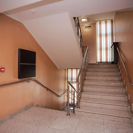 Hotel Beograd - Yu Lukavica Zewnętrze zdjęcie