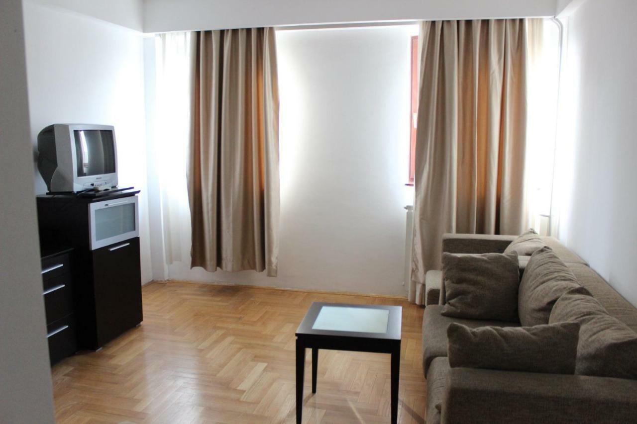 Hotel Beograd - Yu Lukavica Zewnętrze zdjęcie